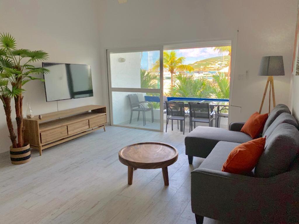 Appartement Neuf En Plein Coeur De Philipsburg フィリップスブルフ エクステリア 写真