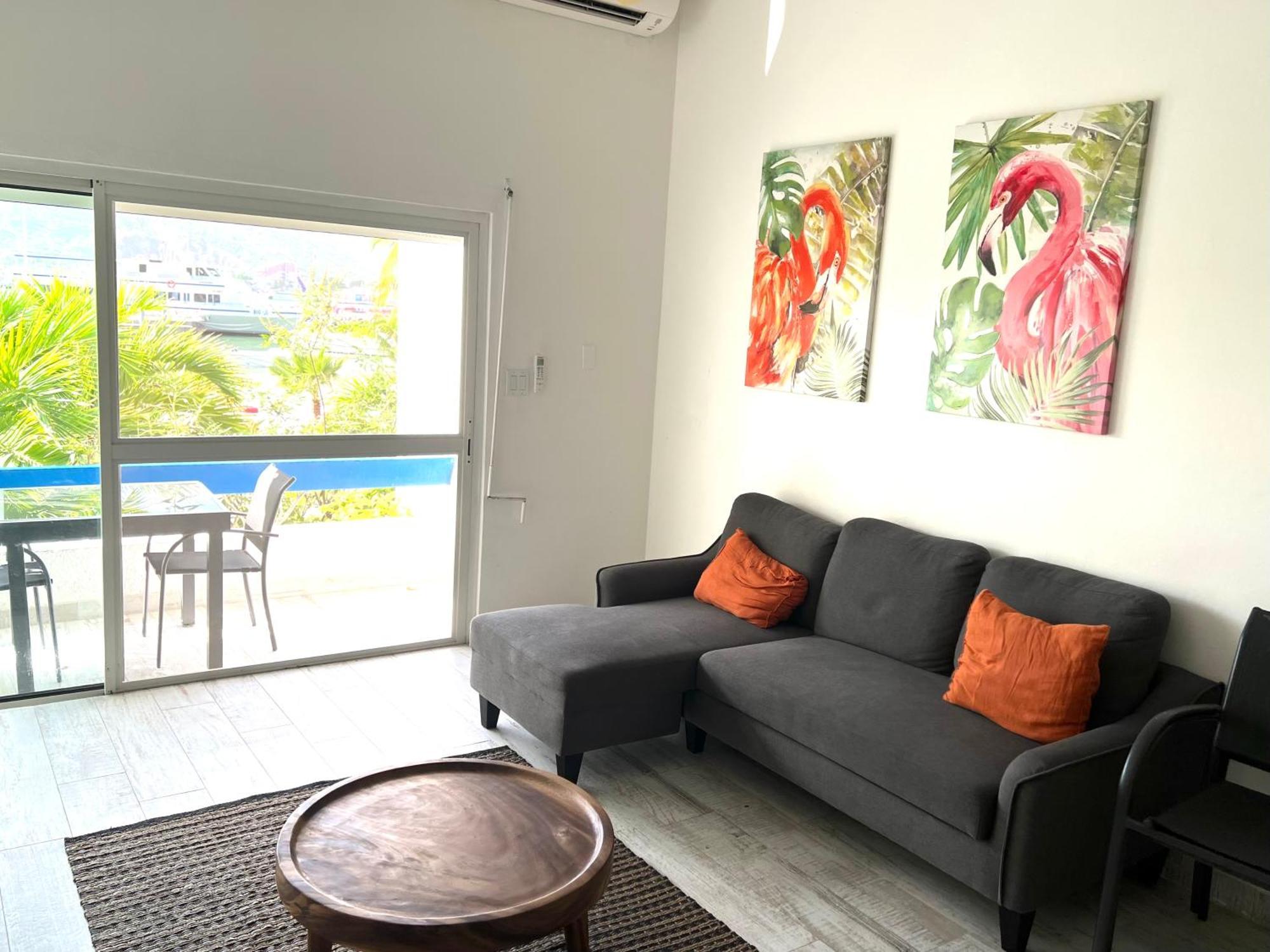 Appartement Neuf En Plein Coeur De Philipsburg フィリップスブルフ エクステリア 写真
