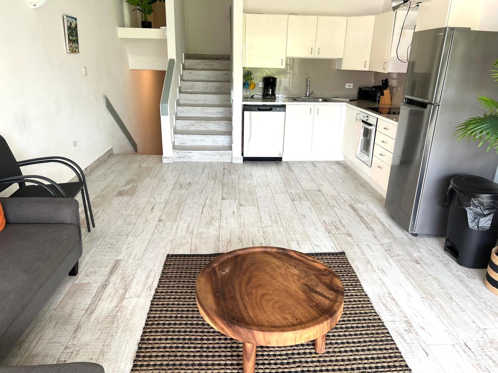 Appartement Neuf En Plein Coeur De Philipsburg フィリップスブルフ エクステリア 写真